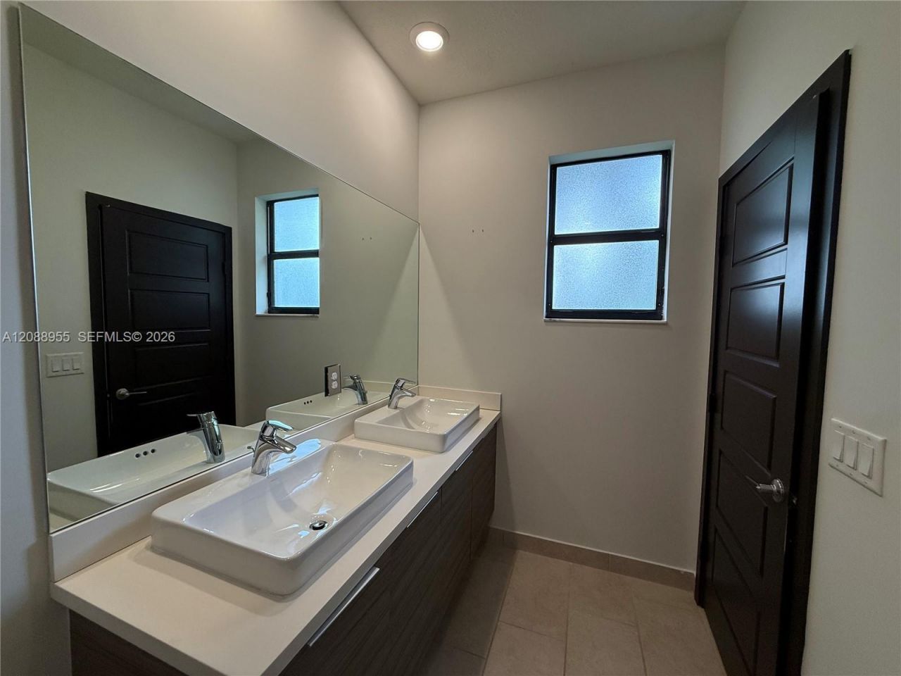 16004 NW 91st Ct, Miami Lakes, FL 33018 Photo