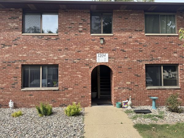 1204 DEAN Drive, Unit 5, Urbana, IL 61802
