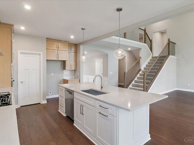 2460 Bent Grass Drive, Beavercreek, OH 45431 Photo 5