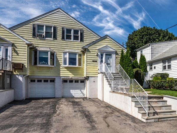 7 Ronalds Avenue , New Rochelle, NY 10801