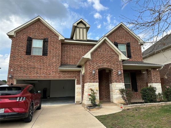4237 Privacy Hedge ST , Leander, TX 78641