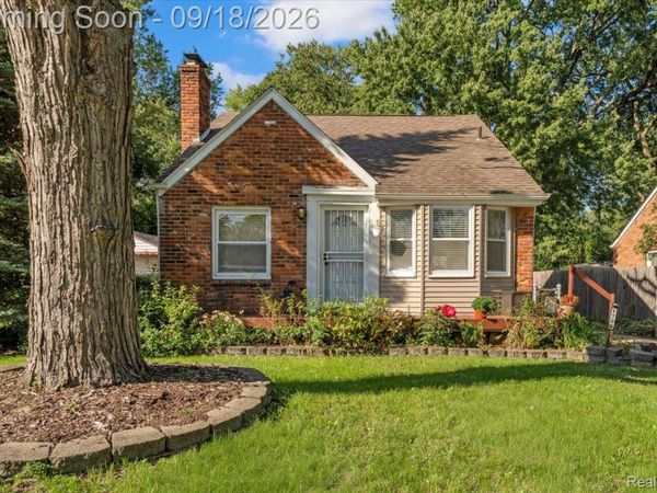 1706 Catalpa Drive, Berkley, Mi 48072