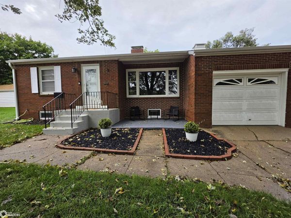 1309 N West Street, Carroll, IA 51401