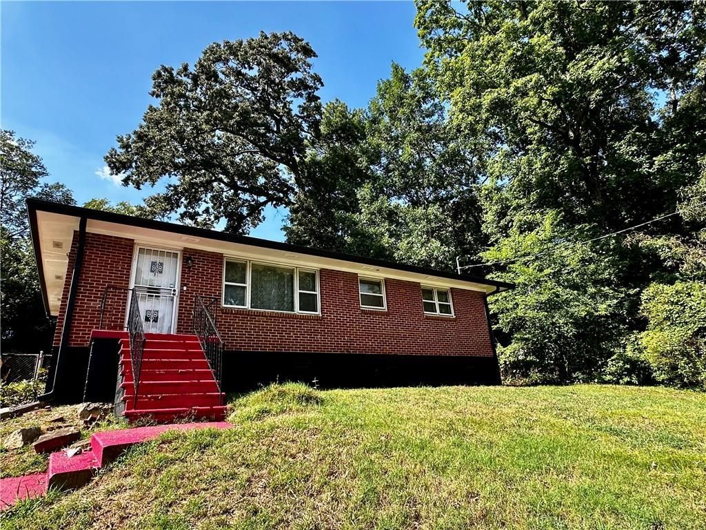 2183 Springdale Circle Sw, Atlanta, GA 30315 Main Photo