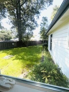 8337 Longridge Road Photo 13