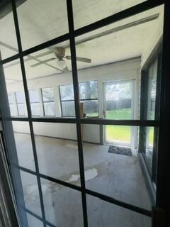 8337 Longridge Road Photo 15