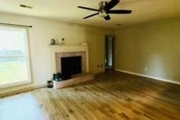 8337 Longridge Road photo 4
