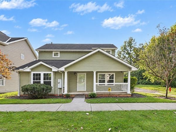 4982 Penny Lane, North Olmsted, OH 44070