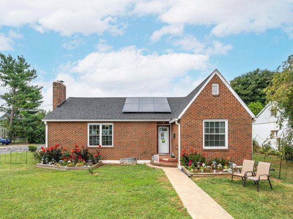 2804 Bradley ST NE, Roanoke, VA 24012