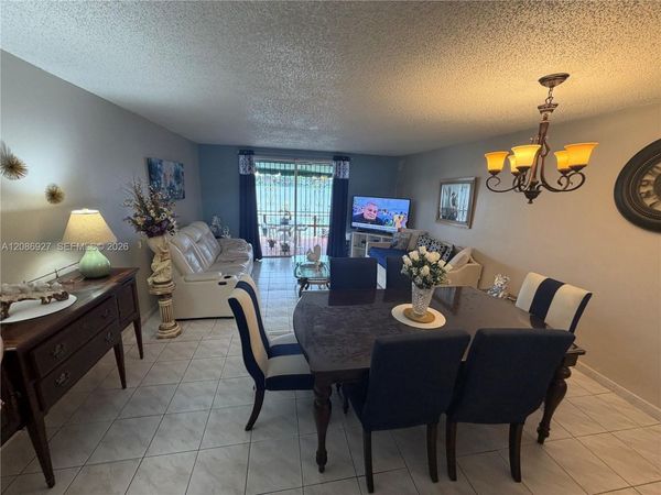 400 NW 107th Ave , Unit 4D, Miami, FL 33172
