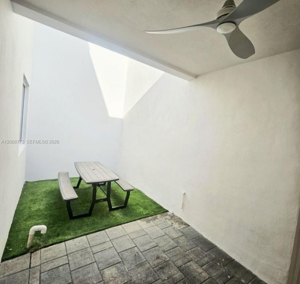 10440 NW 67th St, Unit 10440, Doral, FL 33178 Photo