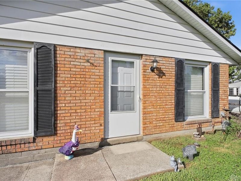 2921 Telhurst Court, Moraine, OH 45439 Photo 4