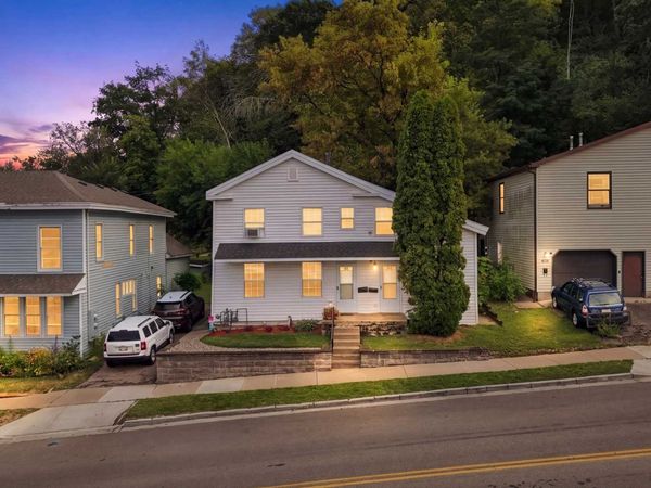424 3rd Street, Hudson, WI 54016