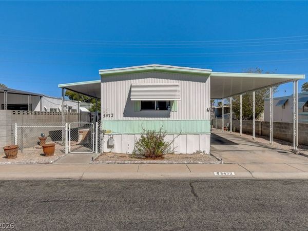 3472 Katmai Drive, Las Vegas, NV 89122