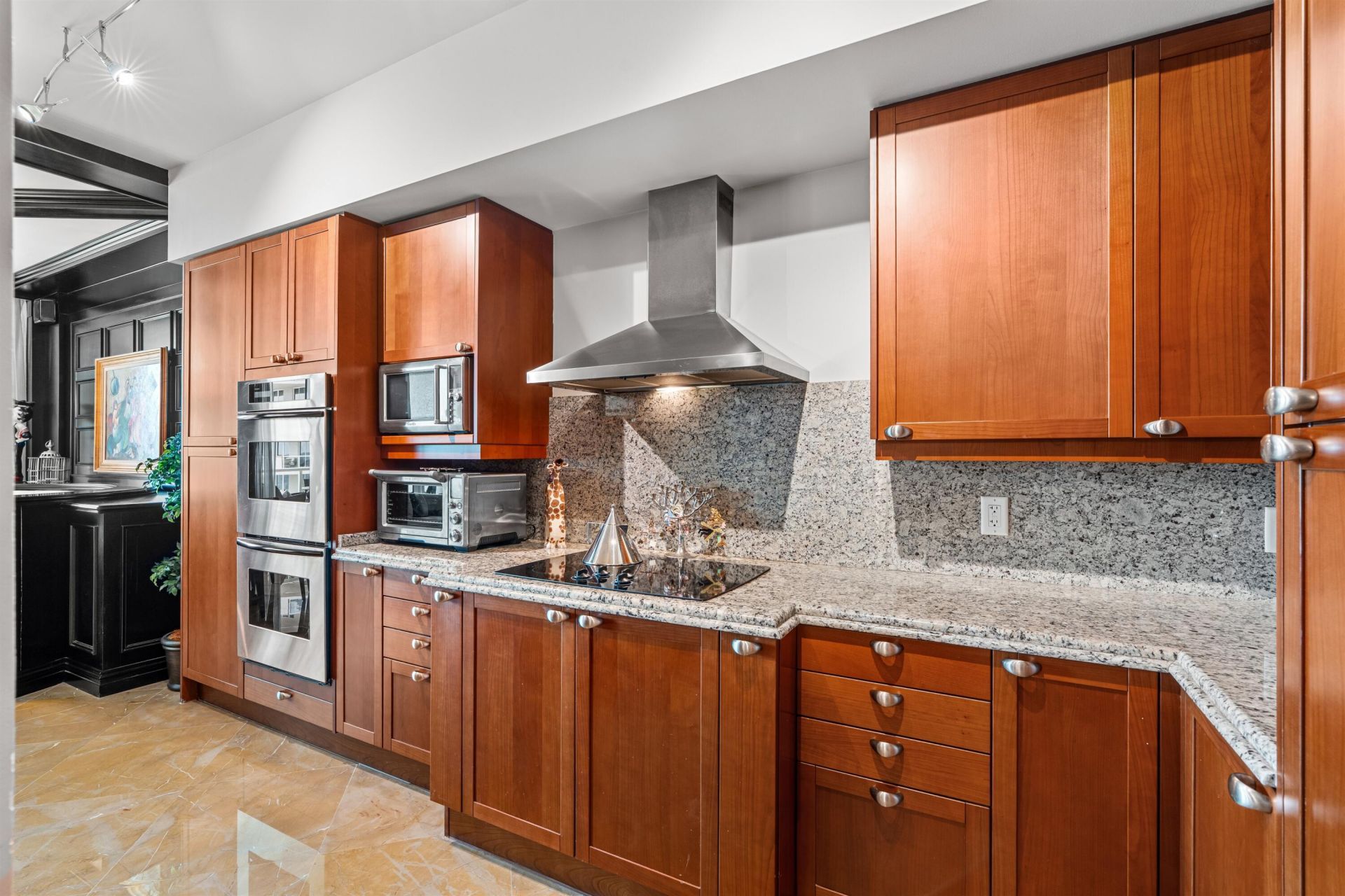 1063 Hillsboro Mile, Unit 403, Hillsboro Beach, FL 33062 Photo