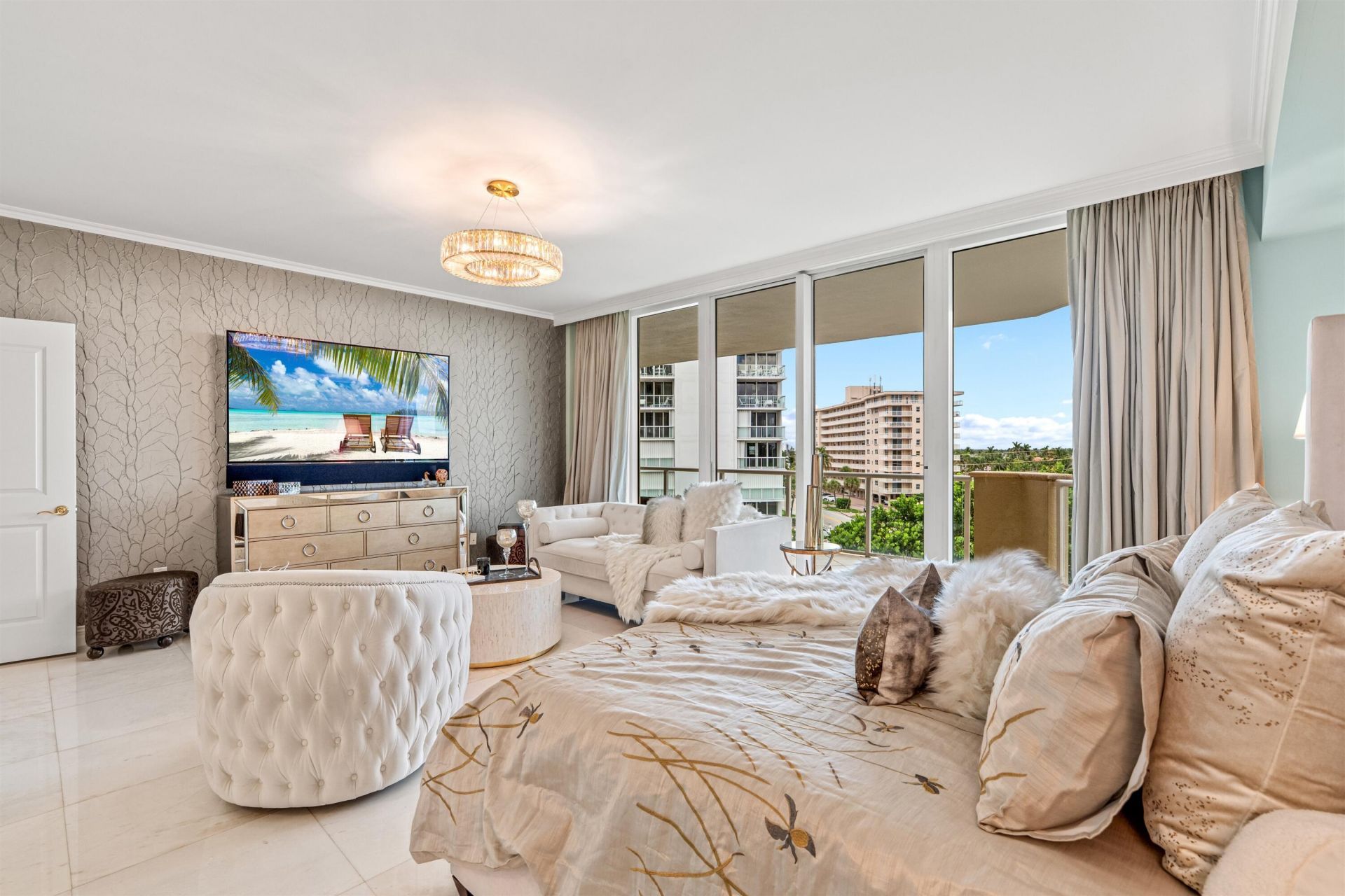 1063 Hillsboro Mile, Unit 403, Hillsboro Beach, FL 33062 Photo