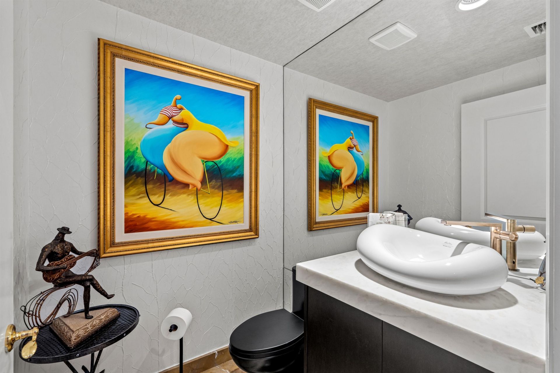 1063 Hillsboro Mile, Unit 403, Hillsboro Beach, FL 33062 Photo
