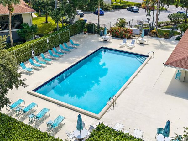 6511 Chasewood Drive, Unit g, Jupiter, FL 33458