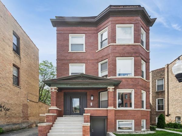 2111 W Augusta Boulevard , Unit 1E, Chicago, IL 60622