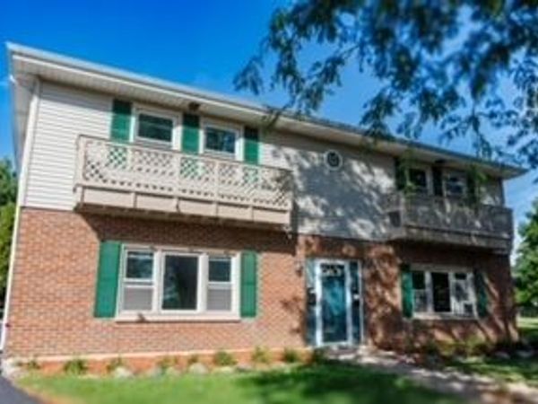 515 Eichler Drive , West Dundee, IL 60118