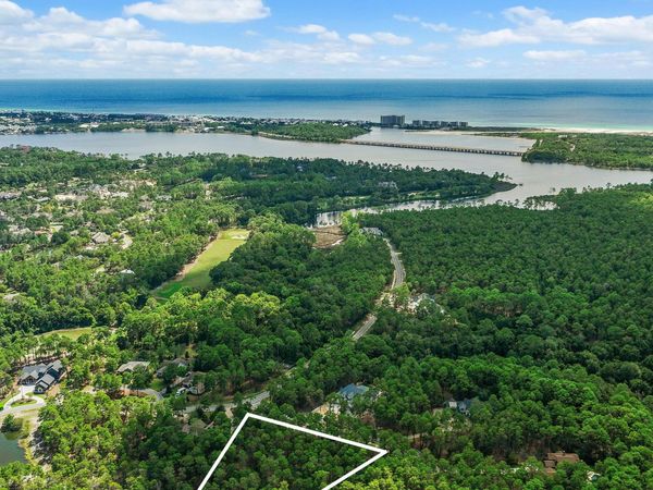 1804 Lost Cove Court, Panama City Beach, FL 32413