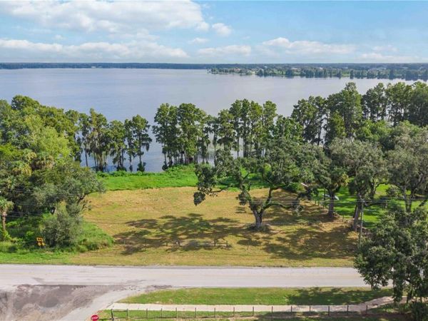 11702 THONOTOSASSA ROAD , THONOTOSASSA, FL 33592
