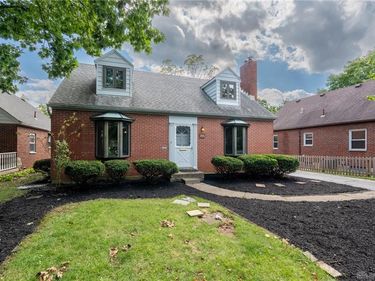 406 Spirea Drive, Oakwood, OH 45419