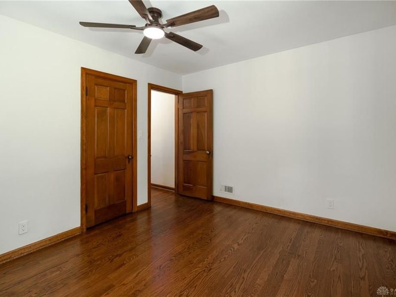 406 Spirea Drive, Oakwood, OH 45419 Photo 13