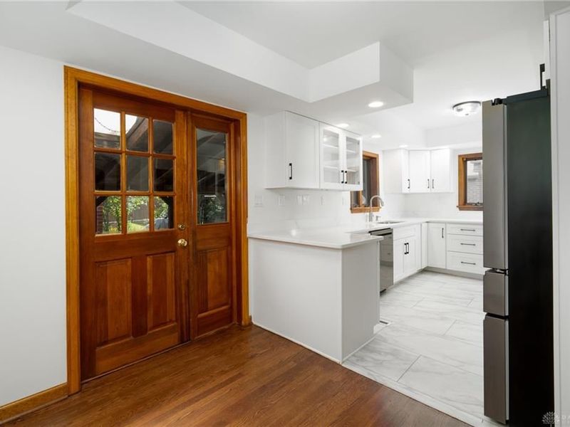 406 Spirea Drive, Oakwood, OH 45419 Photo 6