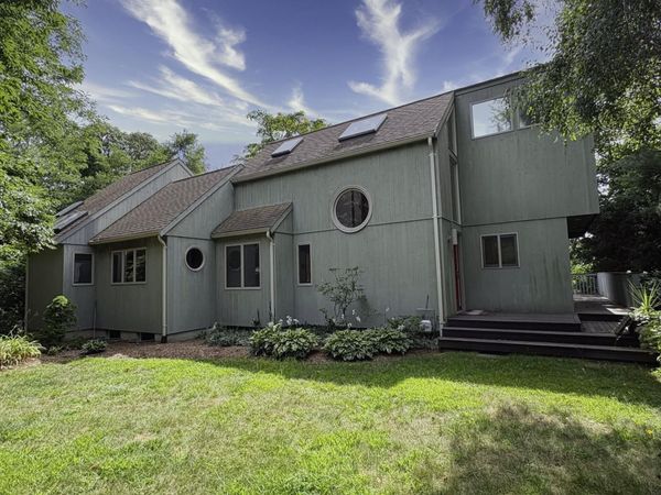 7 Nuthatch Circle, Orleans, MA 02653