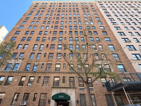 1235 Park Avenue, Unit 6D, New York (Manhattan), NY 10128