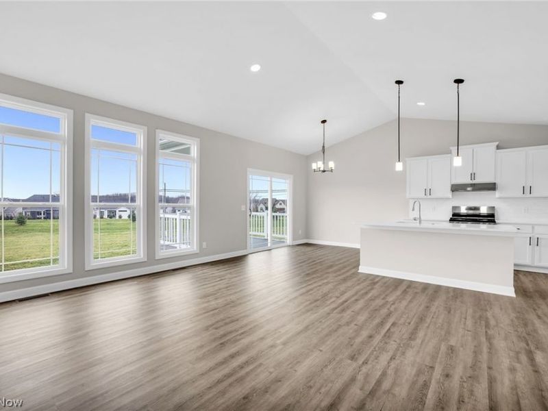 506 Meadow Trail SW, Hartville, OH 44632 Photo 11