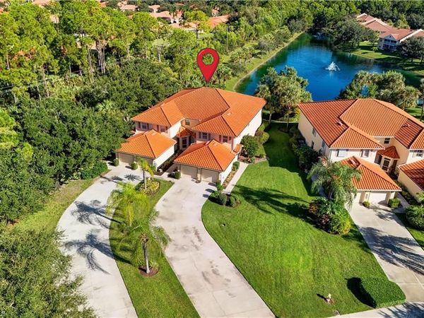 475 Robin Hood CIR, Unit 202, NAPLES, FL 34104