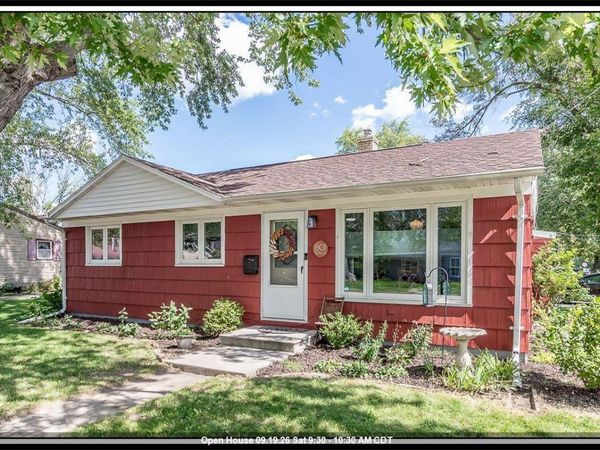801 GROVE STREET, Menasha, WI 54952