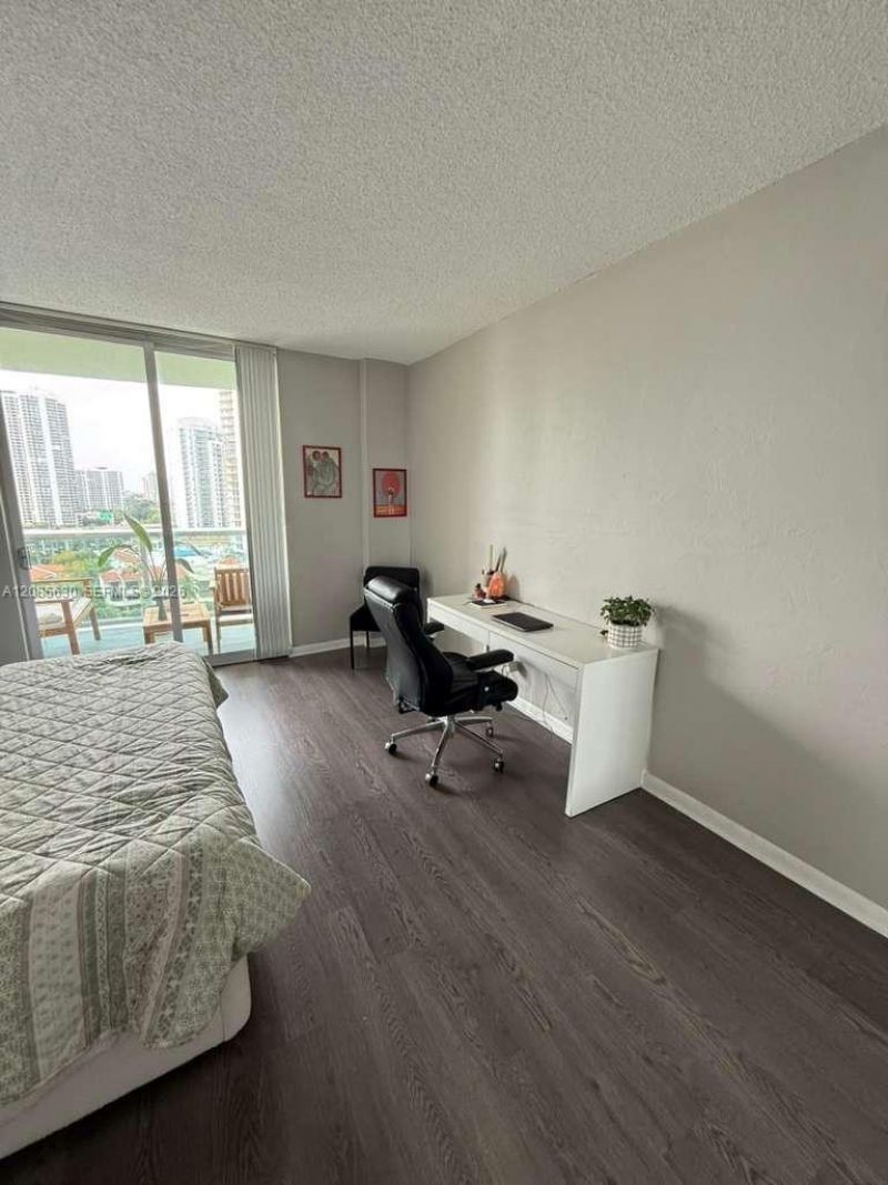 19390 Collins Ave, Unit 1217, Sunny Isles Beach, FL 33160 Photo