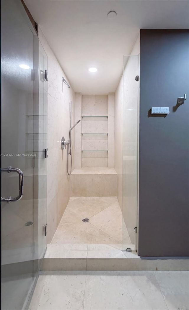 465 Brickell Ave, Unit 5704, Miami, FL 33131 Photo