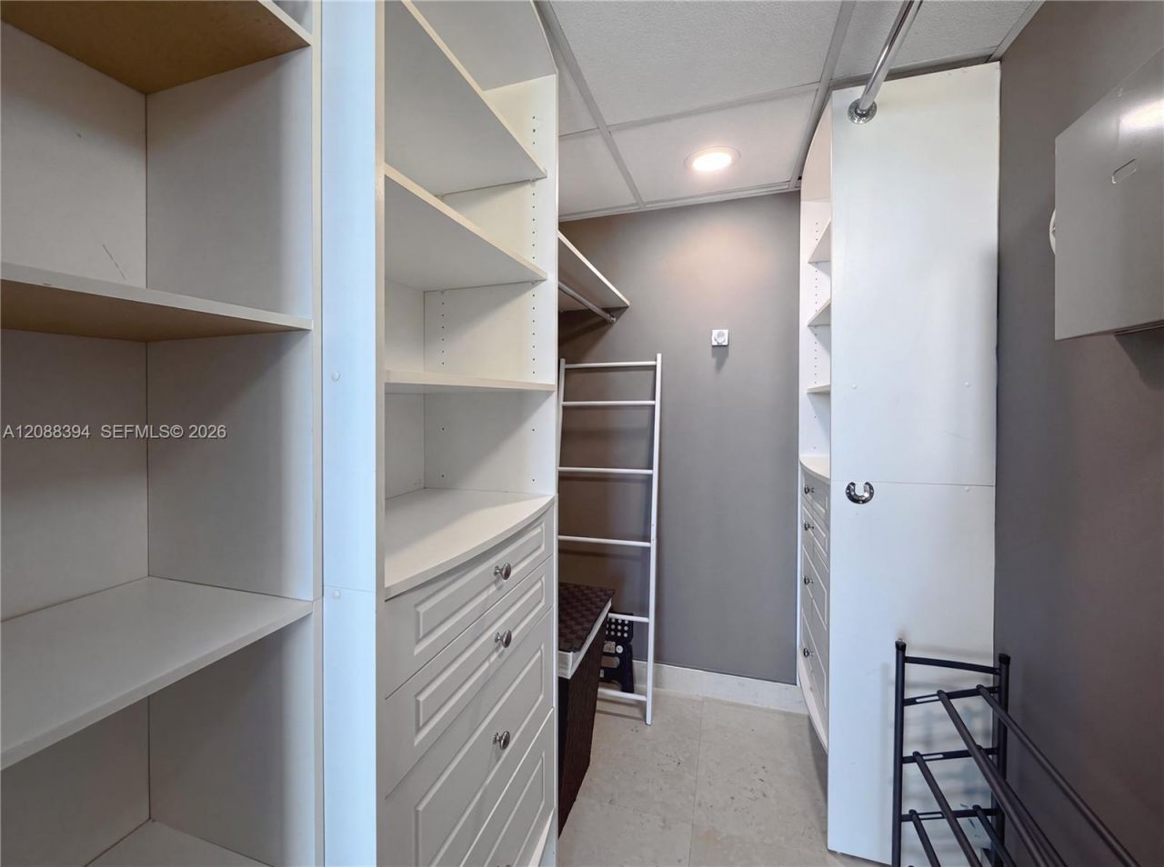 465 Brickell Ave, Unit 5704, Miami, FL 33131 Photo