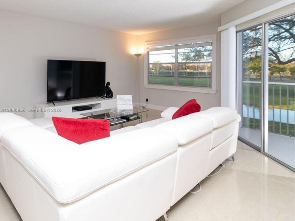 1001 SW 128th Ter , Unit 202B, Pembroke Pines, FL 33027