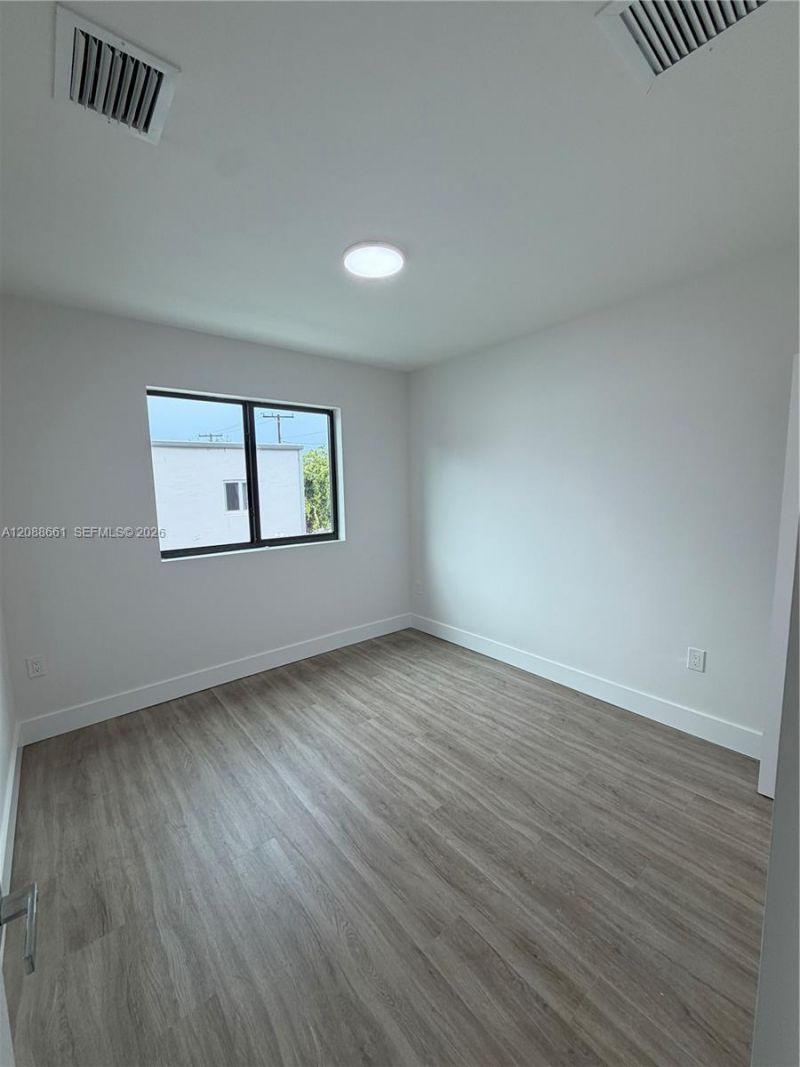 6480 NE 1st Ave, Unit 6470, Miami, FL 33150 Photo