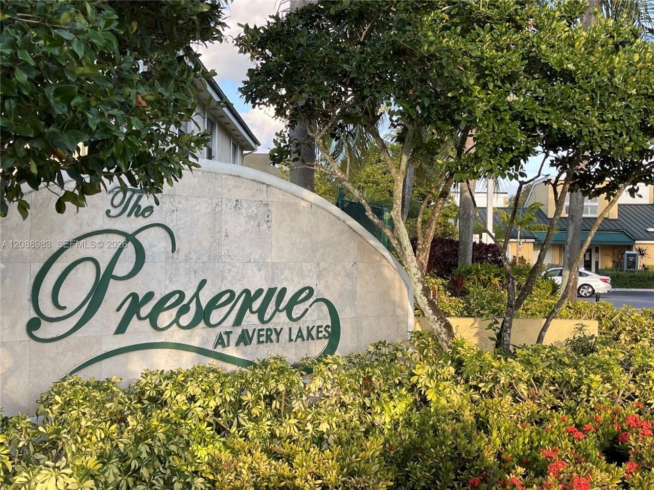 8739 NW 39th St, Unit 8739, Sunrise, FL 33351 Photo