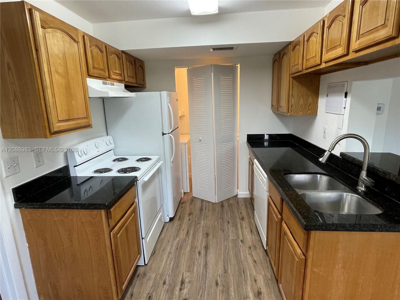 8739 NW 39th St, Unit 8739, Sunrise, FL 33351 Photo
