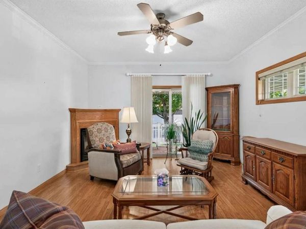 8600 Tessman Circle N, Brooklyn Park, MN 55445