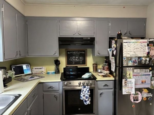152 Roosevelt Ave, Unit 2, North Attleboro, MA 02760