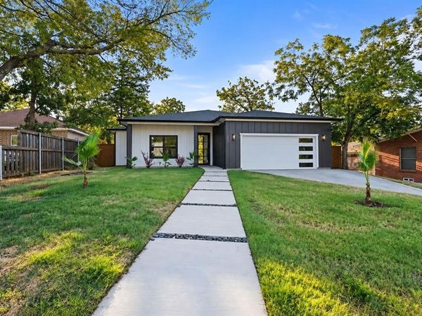 1111 S Tyler Street , Dallas, TX 75208