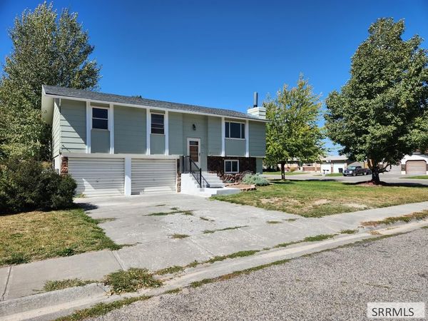 891 Buckboard Lane, IDAHO FALLS, ID 83402