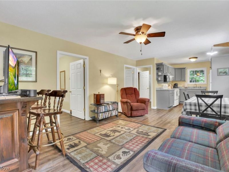 557 Hillsdale Drive, Coshocton, OH 43812 Photo 36