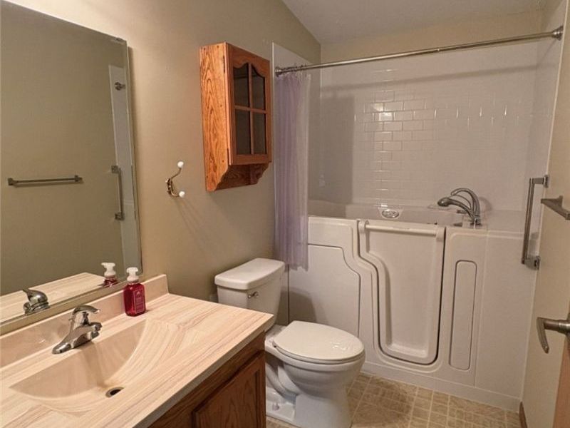 3295 Waterside Drive , Akron, OH 44319 Photo 22