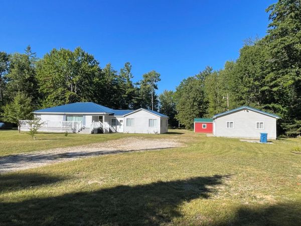 1191 N Roscommon Road, Roscommon, MI 48653
