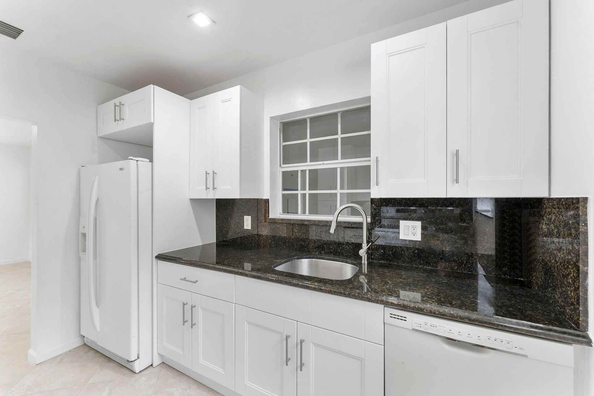 5015 S Olive Avenue, West Palm Beach, FL 33405 Photo