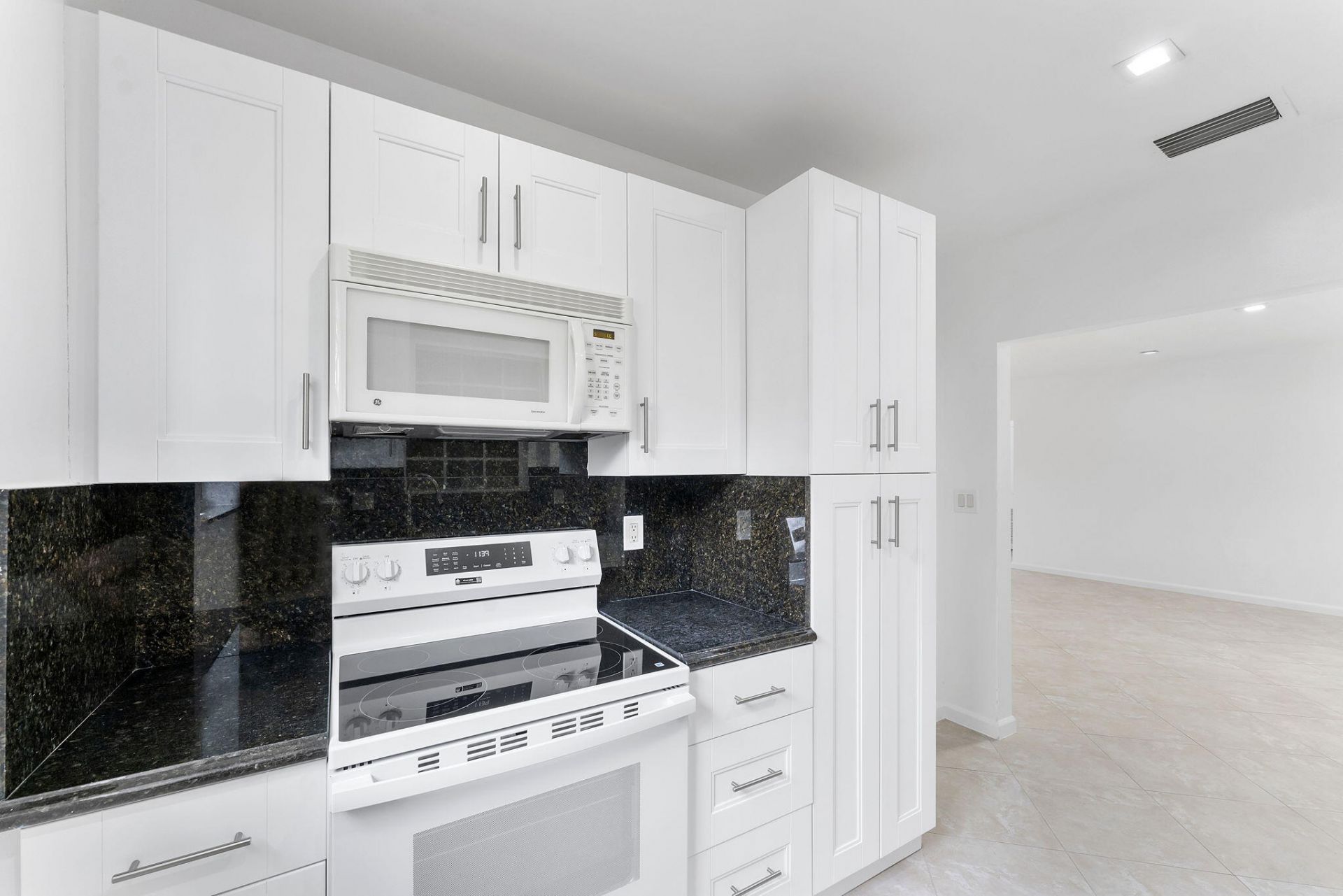 5015 S Olive Avenue, West Palm Beach, FL 33405 Photo